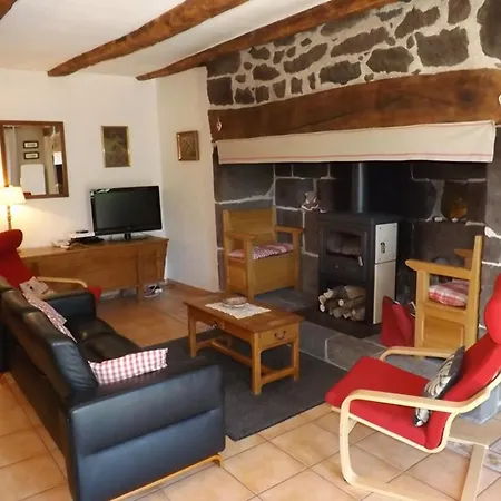 Casa vacanze Maison Individuelle Renovee Avec Terrasse, 2 Et Toutes Commodites - Fr-1-742-473 *